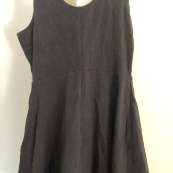 Express sleeveless dress - Picture 3 of 3